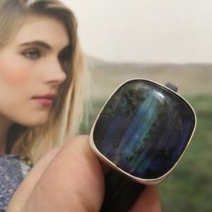 Mark White Designs Labradorite & Italian Leather Wrap Bracelet is NWOT!